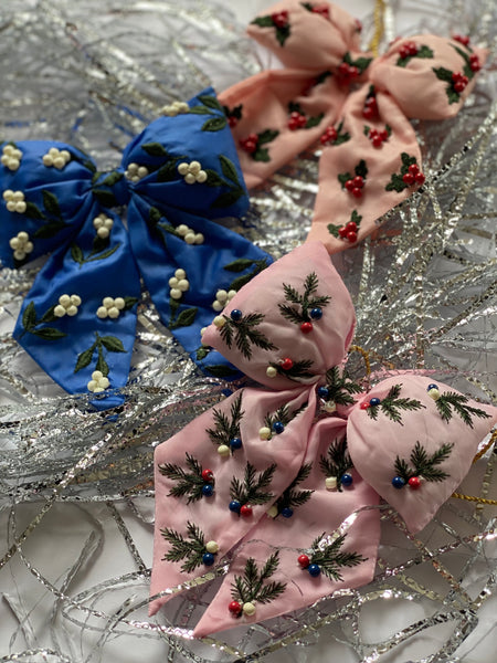 Puffy Christmas Bow “Winther Berries”